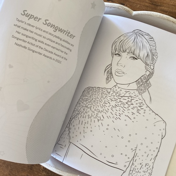 Taylor Swift Book Bundle - Coloring Activity Book -  Fun Facts Book. NEW - Picture 7 of 16